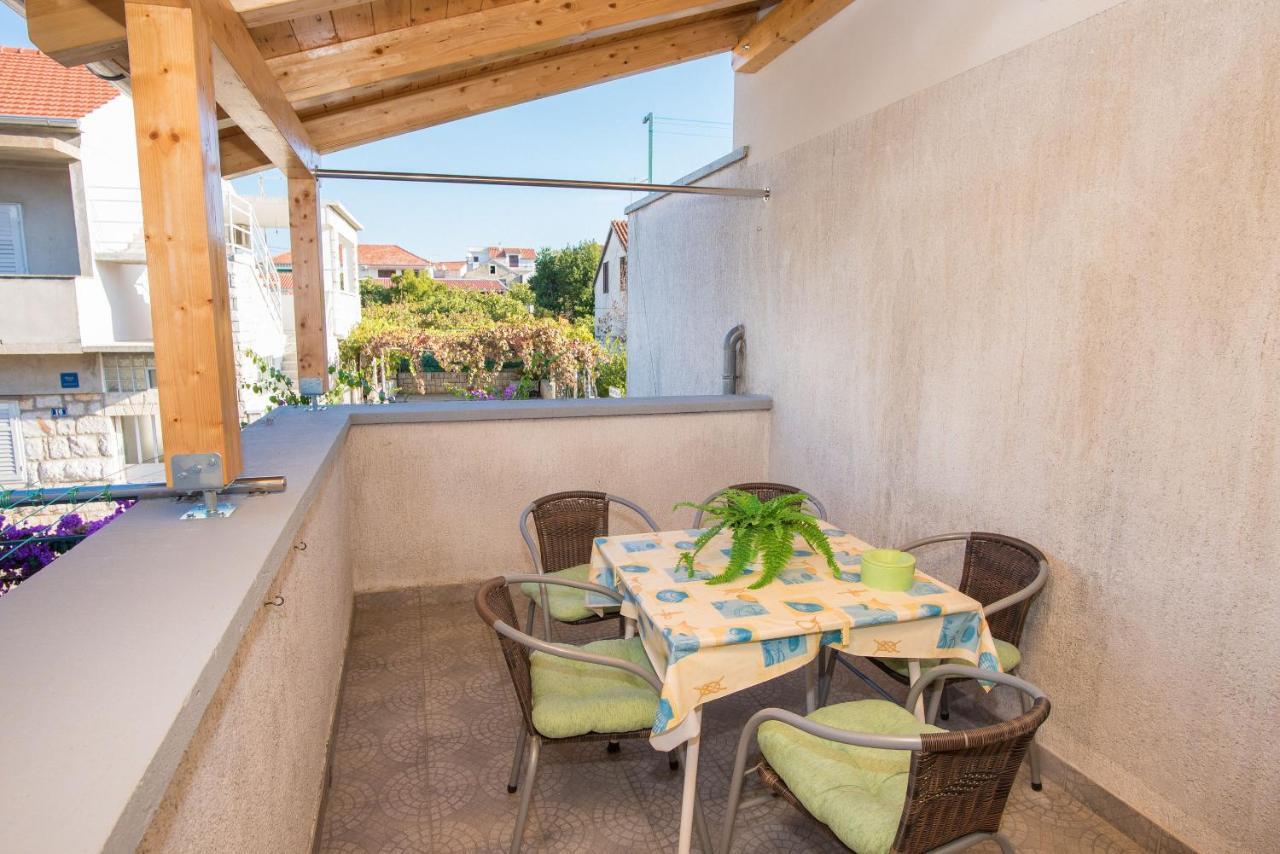 Apartments Anita Summer Водице Екстериор снимка