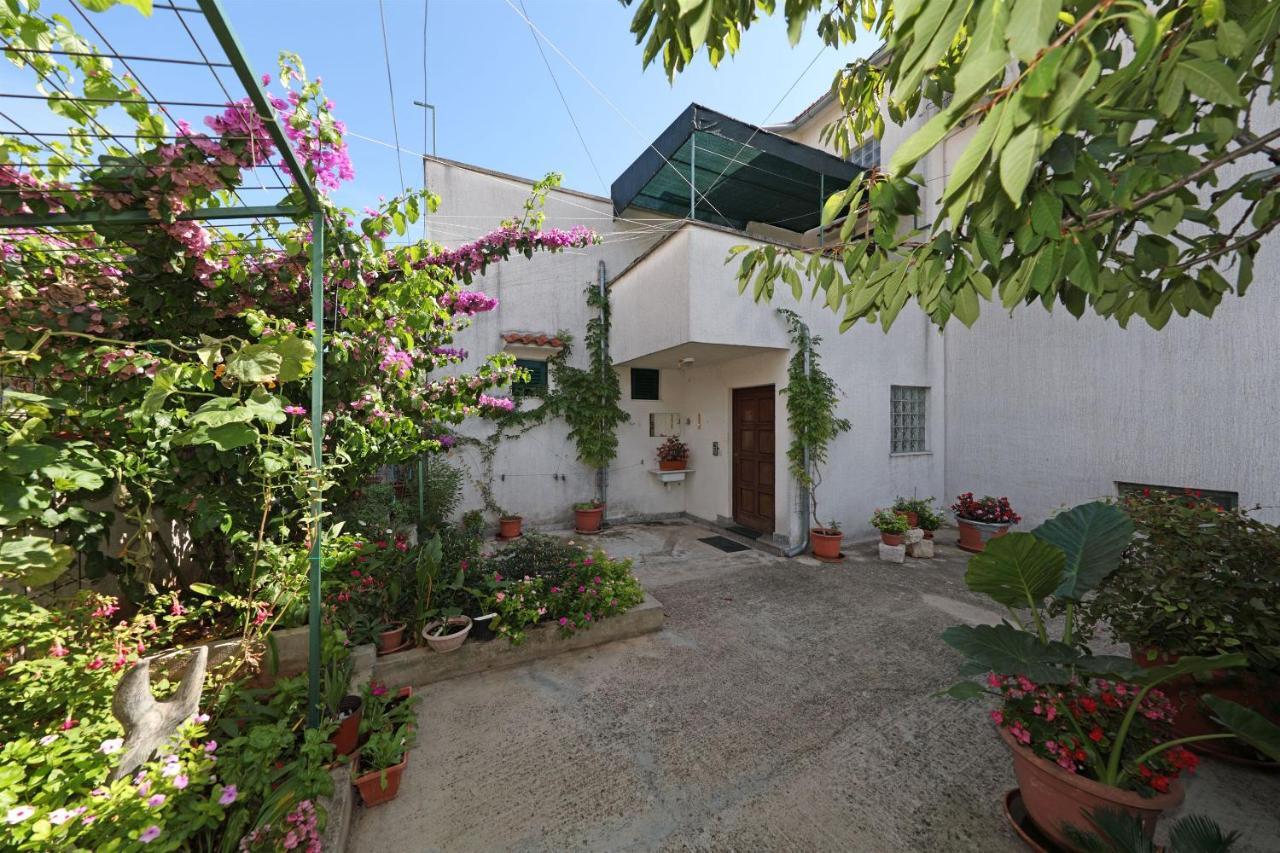 Apartments Anita Summer Водице Екстериор снимка